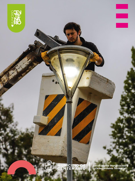 Imagen de AVANZA EL RECAMBIO DE LUMINARIAS LED EN LA SEGUNDA ROTONDA