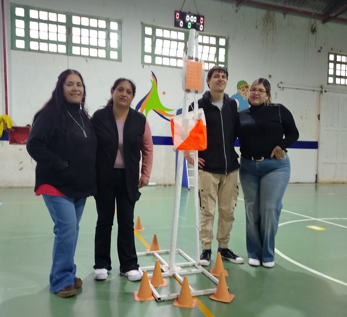 Imagen de ADULTOS MAYORES DE CENTENARIO SE CAPACITAN Y SIGUEN PROMOVIENDO UNA VIDA ACTIVA
