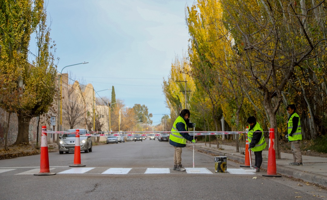 Imagen de EL MUNICIPIO AVANZA CON TRABAJOS DE DEMARCACIÓN VIAL EN EL INGRESO AL CASCO HISTÓRICO DE LA CIUDAD