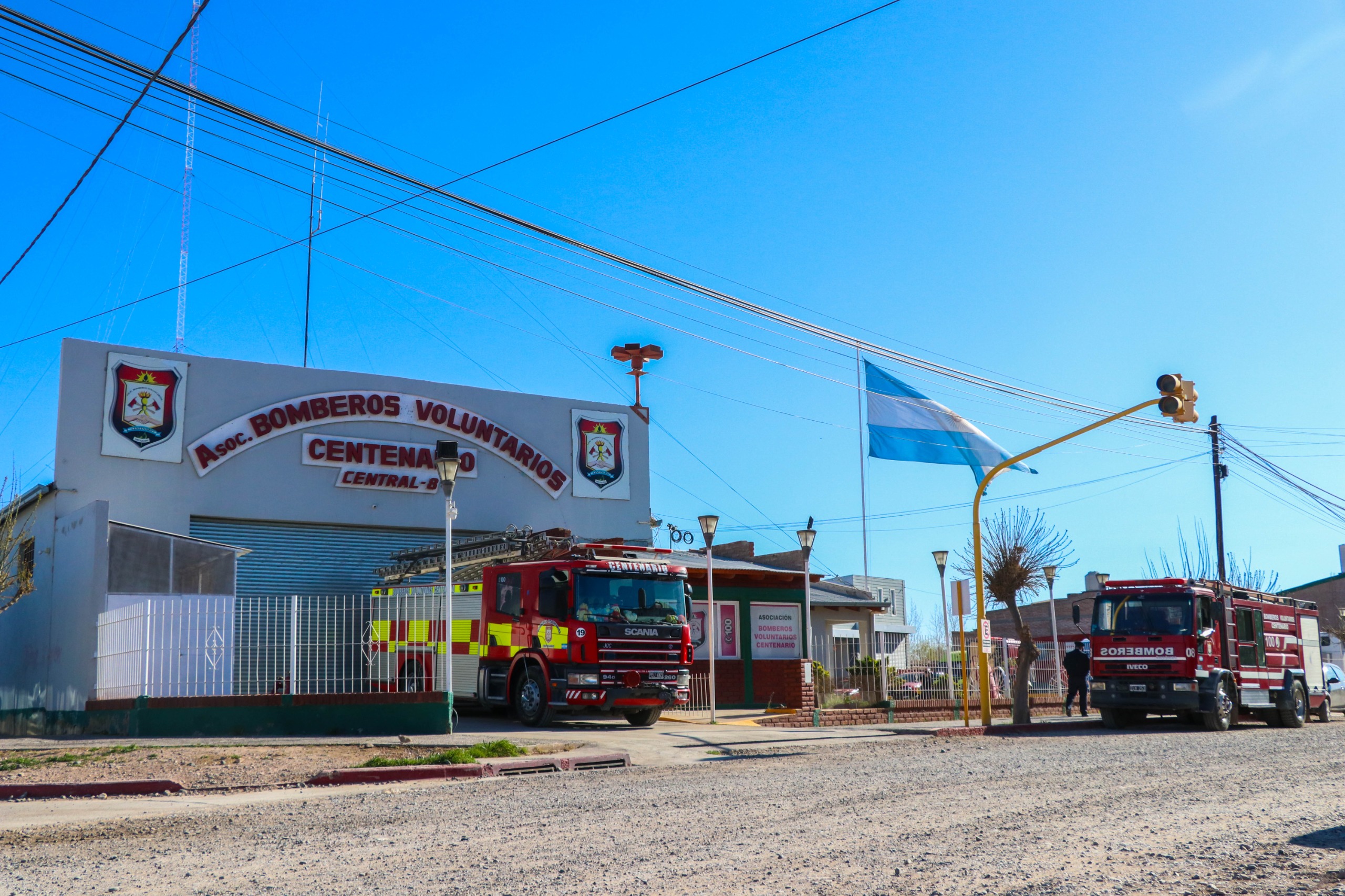 Imagen de EL MUNICIPIO INFORMA EL INICIO DE LOS CONVENIOS DE PAGO PARA LA OBRA DE PAVIMENTO Y OBRAS COMPLEMENTARIAS EN CALLES ATAHUALPA YUPANQUI, COSTA RICA, COLOMBIA Y MÉXICO