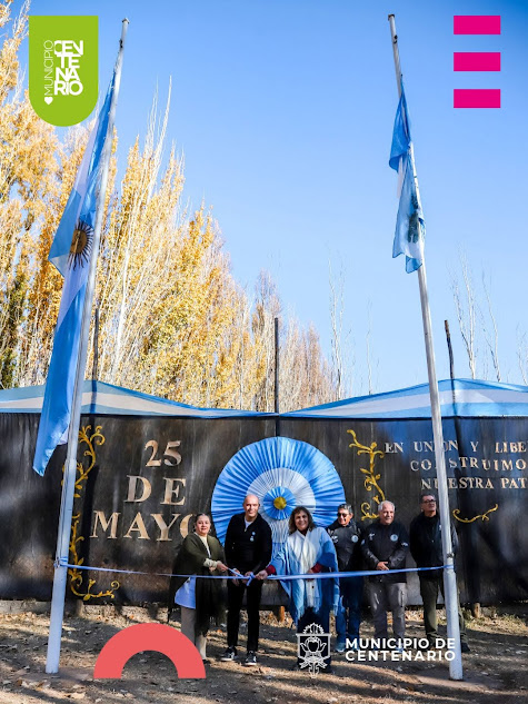 Imagen de EL INTENDENTE CIMOLAI PARTICIPÓ DEL ACTO DEL 25 DE MAYO EN LA ESCUELA 124 Y DONÓ DOS MÁSTILES PARA LA INSTITUCIÓN