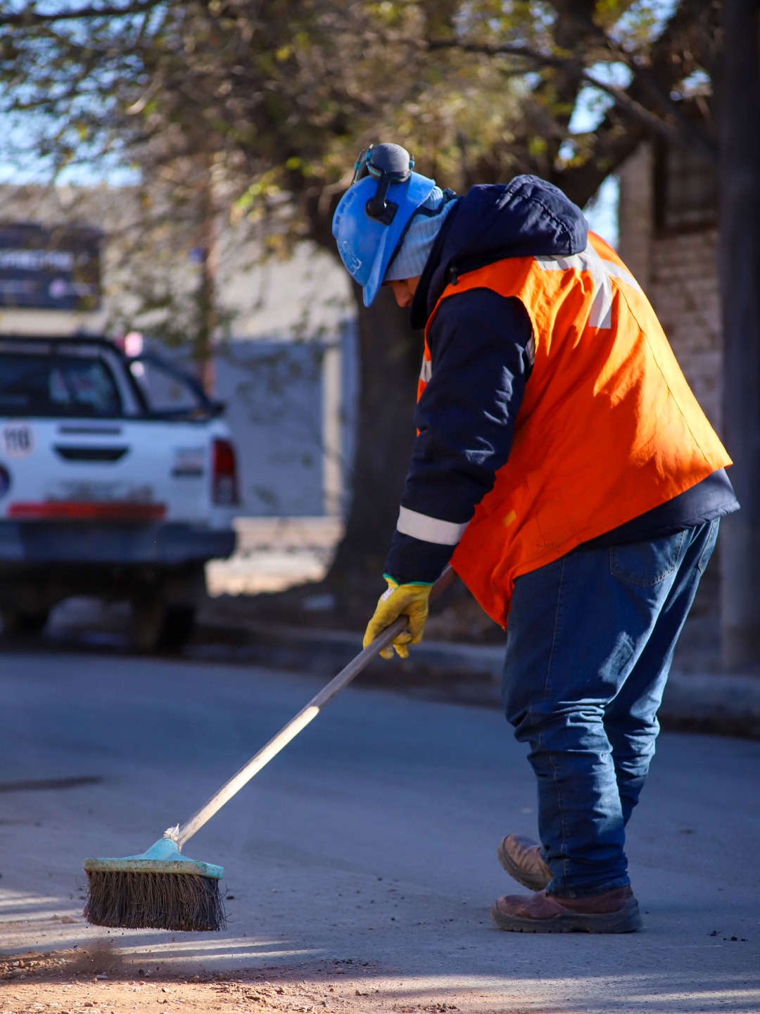 Imagen de BARRIDO Y LIMPIEZA: EL OPERATIVO CONTINÚA EN EL SECTOR 1 Y EL CASCO VIEJO DE LA CIUDAD