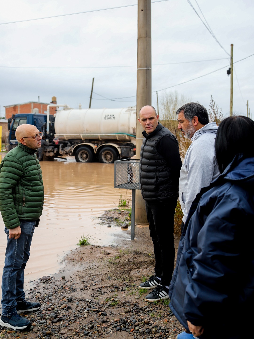 Imagen de EL MUNICIPIO CONTINÚA CON EL RELEVAMIENTO PREVENTIVO Y LOS TRABAJOS DE DESAGOTE EN DISTINTOS SECTORES DE LA CIUDAD