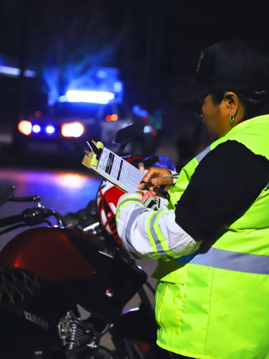 Imagen de CONTROLES DE TRÁNSITO: DOS ALCOHOLEMIAS POSITIVAS Y AVANCE EN LA COMPACTACIÓN DE CAÑOS DE ESCAPE SECUESTRADOS