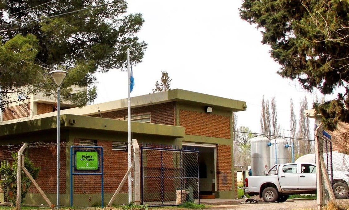 Imagen de CORTE DE ENERGÍA EN VILLA OBRERA AFECTÓ EL SERVICIO DE AGUA EN LA CIUDAD PERO YA ESTÁ OPERANDO LA PLANTA